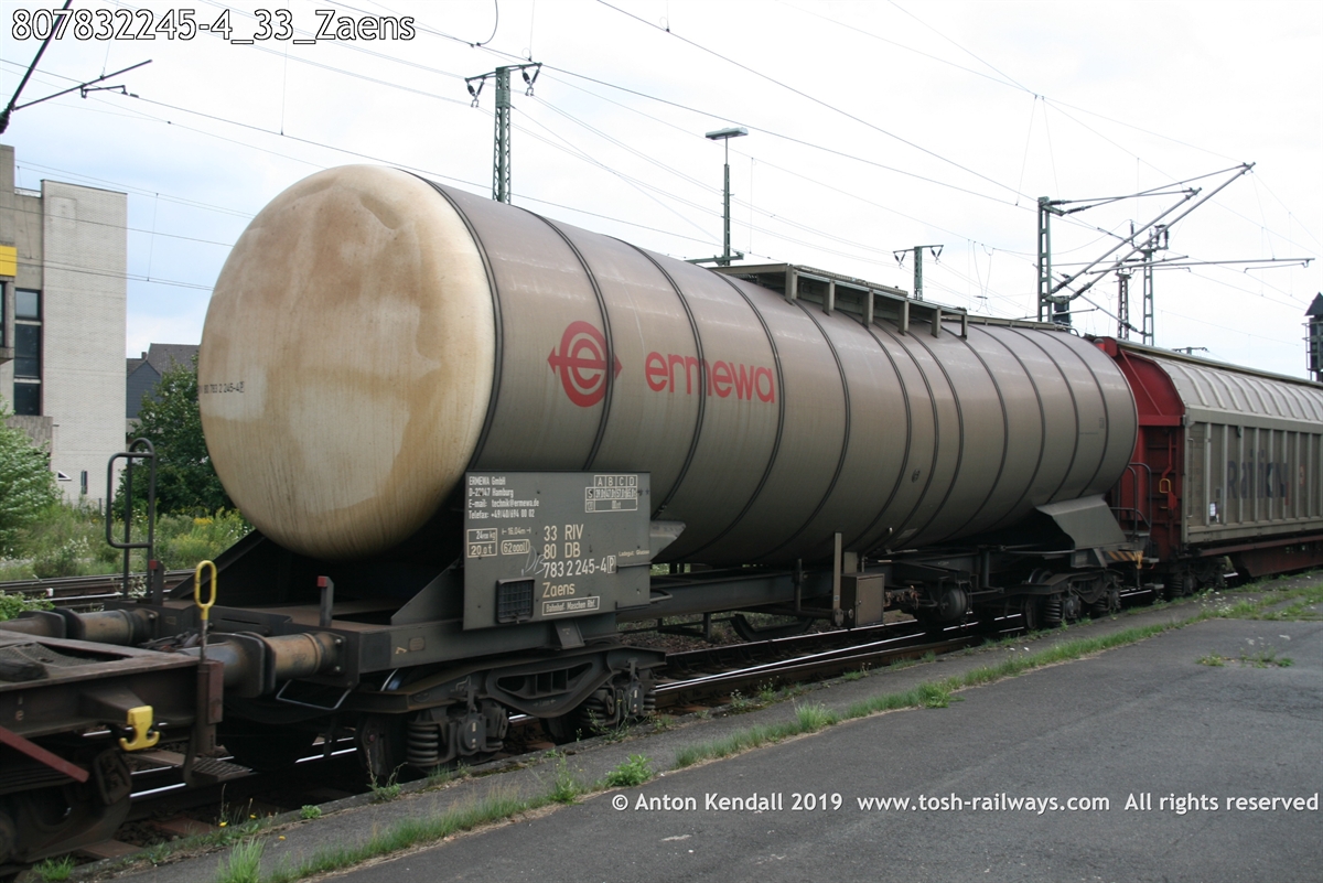 807832245-4_33_Zaens.jpg